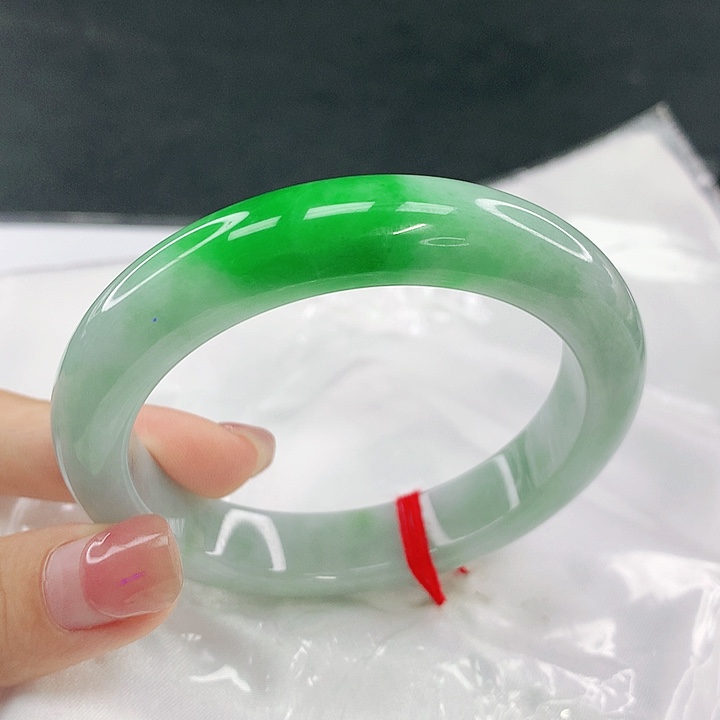 翡翠未镶嵌手镯圈54.7，85016