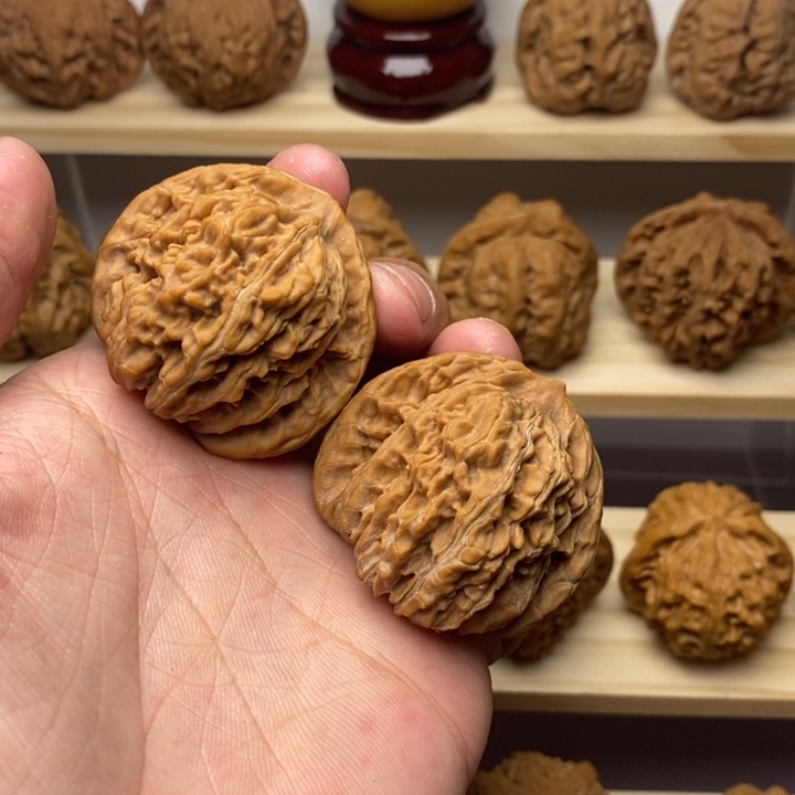 把件核桃42尺全品四座楼