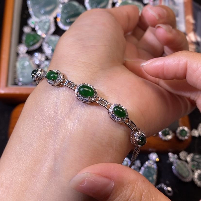 【闪购商品】翡翠项链未镶嵌天然