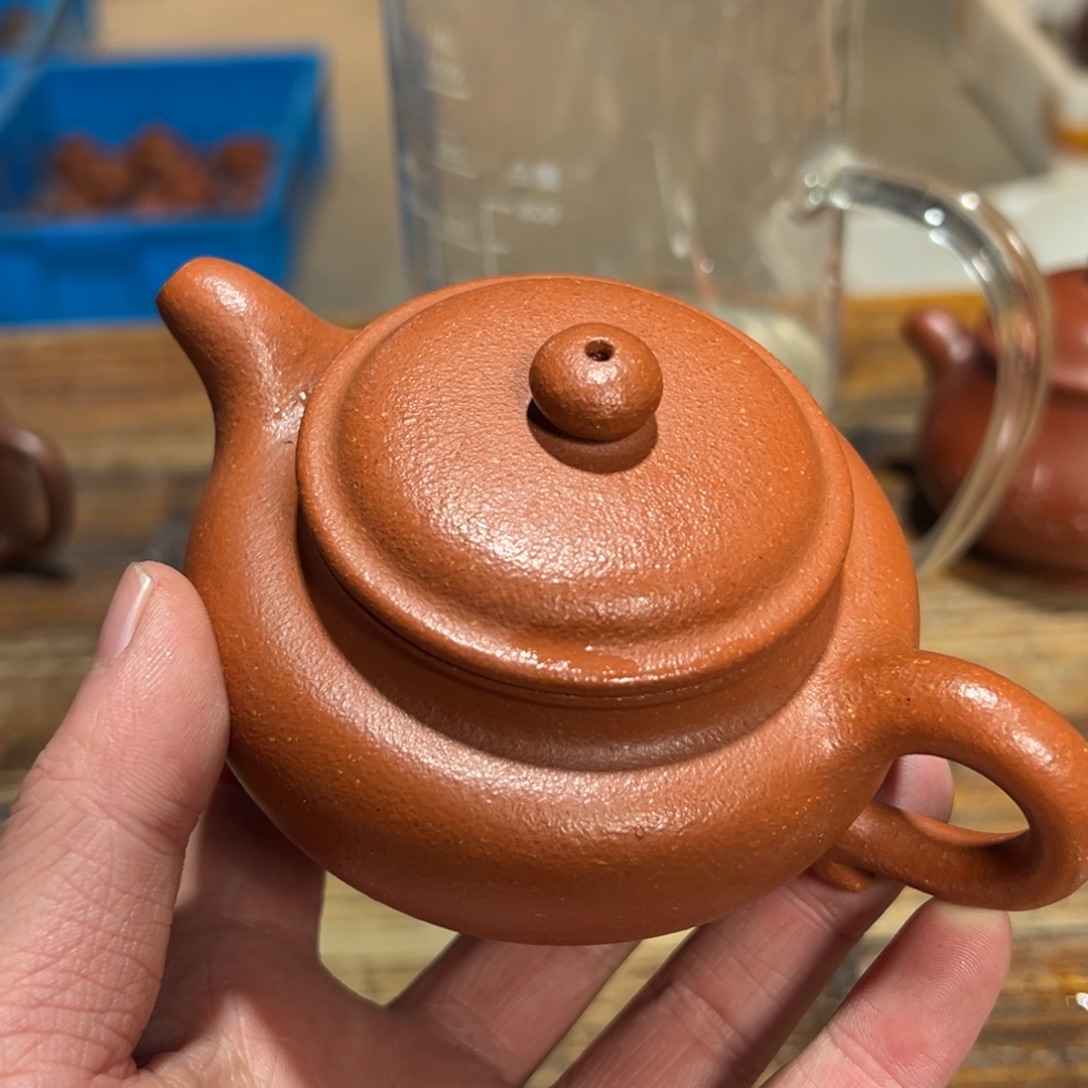 茶壶紫砂紫砂的味道真的很