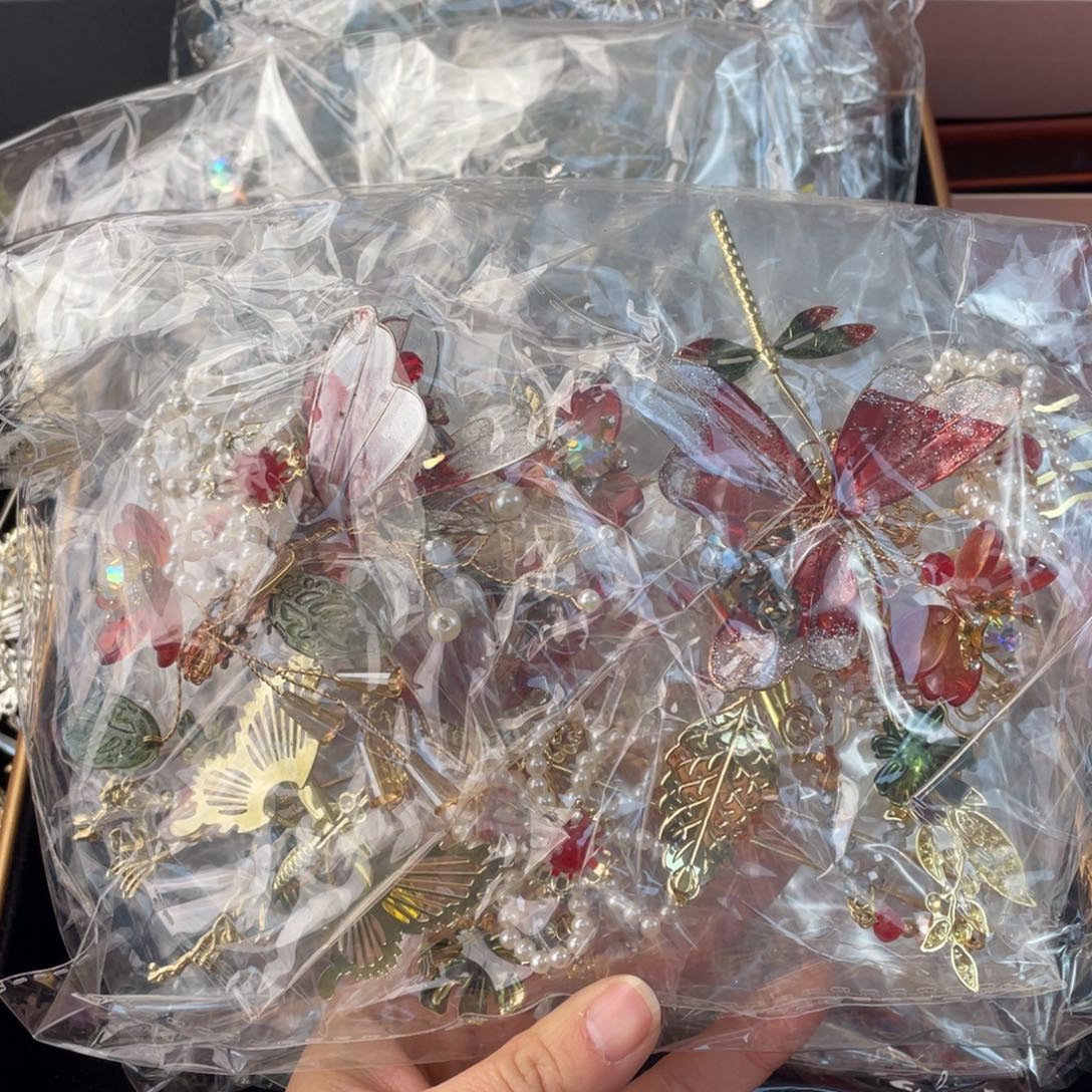 混合材质新娘秀禾头饰默认微瑕不退换