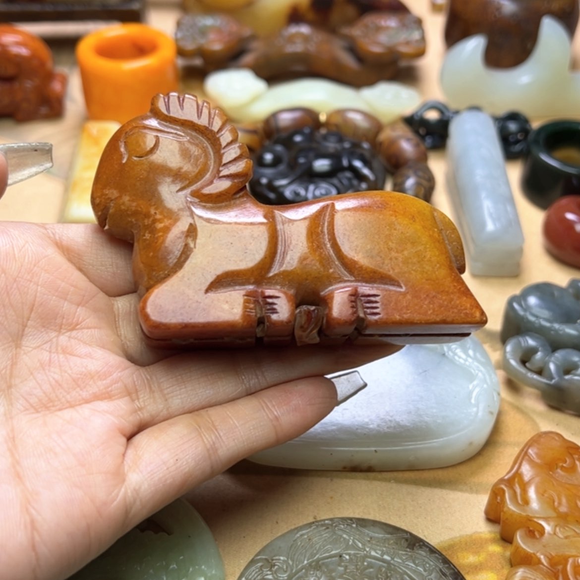 【闪购商品】蛇纹石玉颈饰未镶嵌