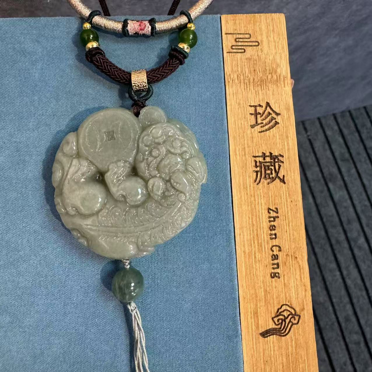 【大甜原创定制】和田玉老料手工雕刻貔貅原创设计中式风格毛衣链