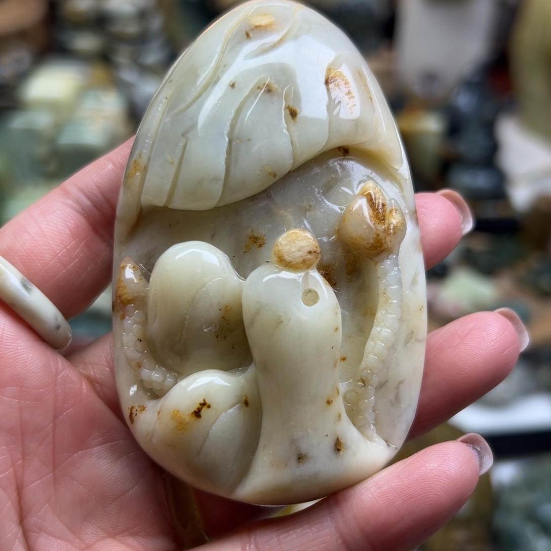 岫玉未镶嵌颈饰花玉原皮悟道手玩