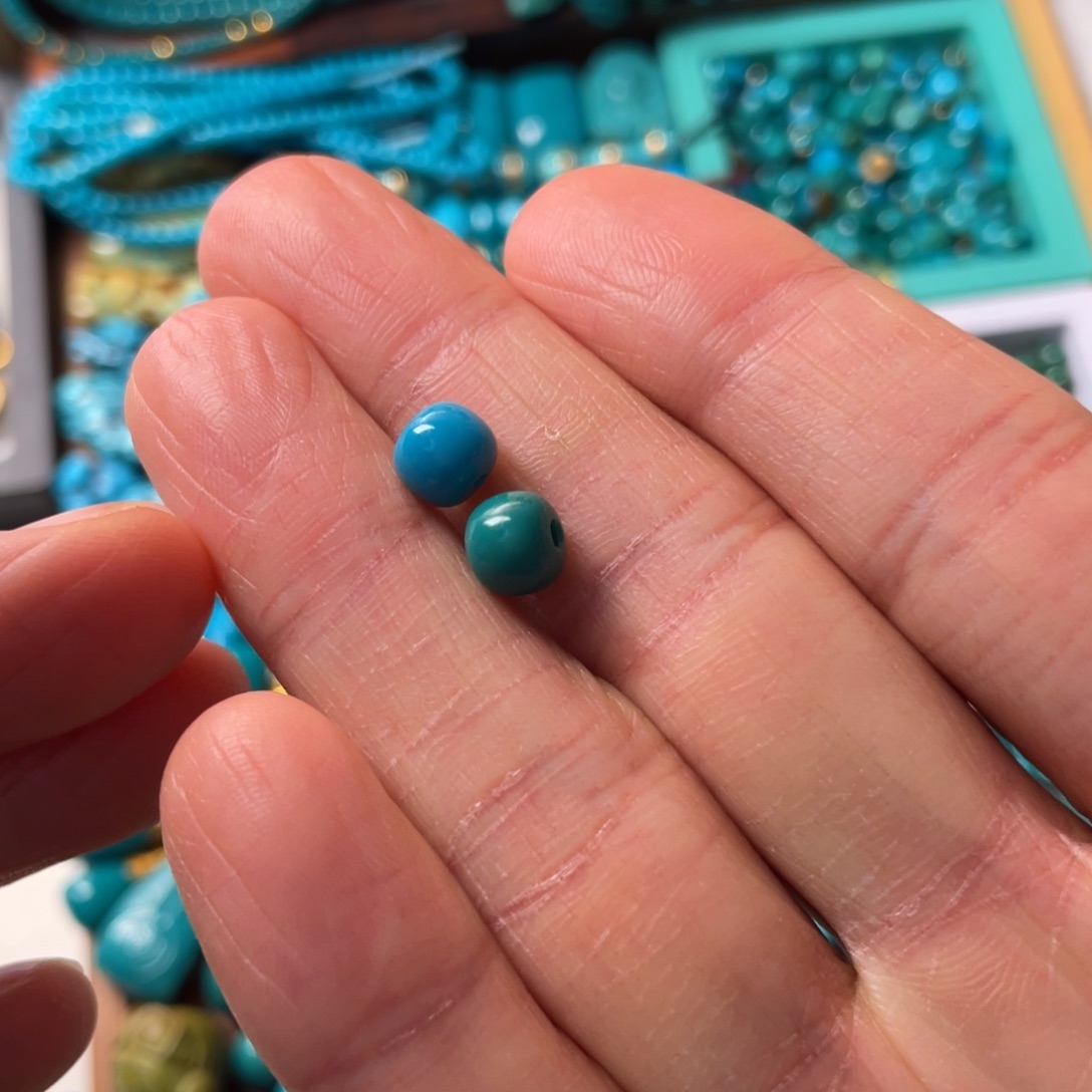 我***人绿松石未镶嵌颈饰