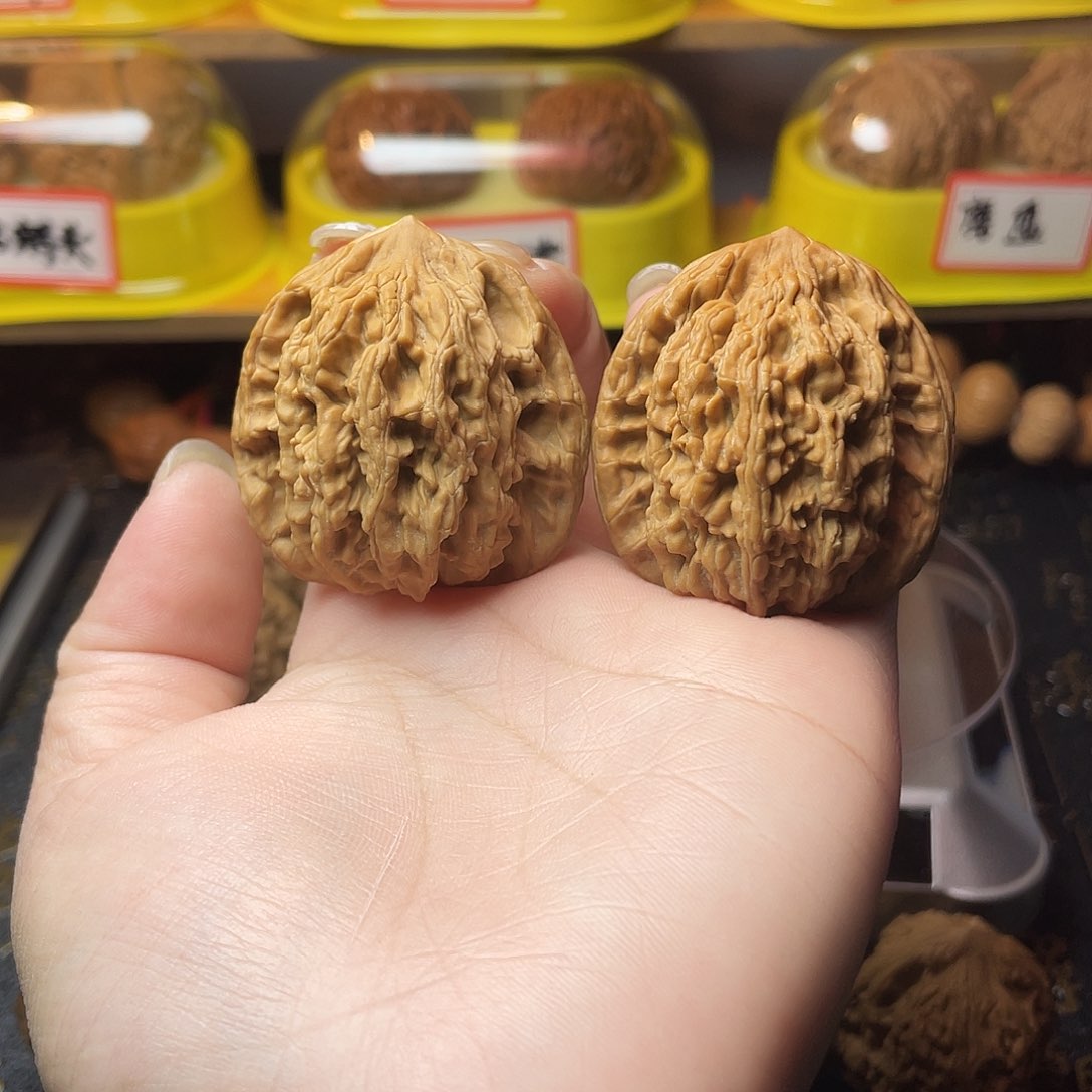 文玩核桃吊坠鱼*屁麦穗虎头40