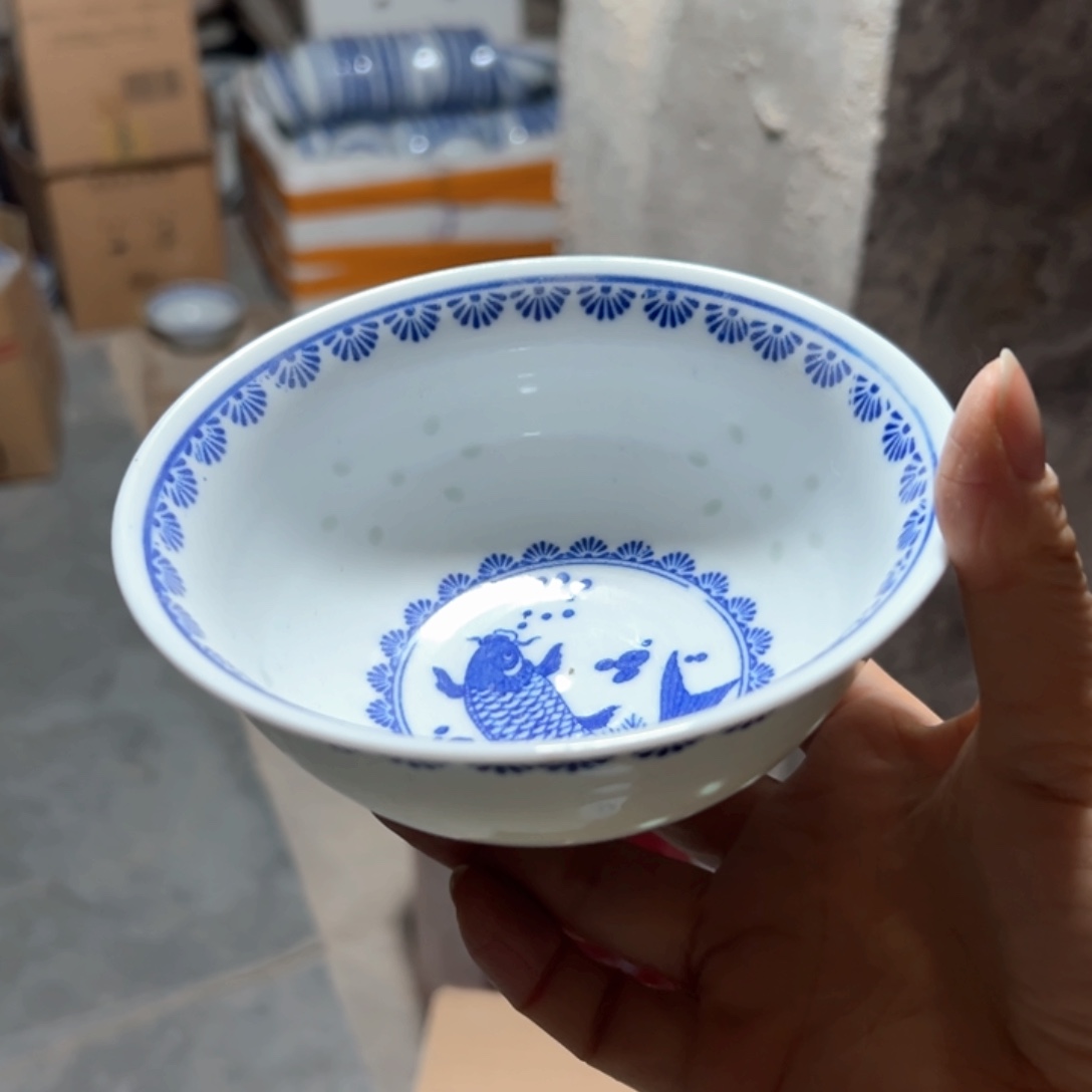青花玲珑5寸年年有鱼饭碗