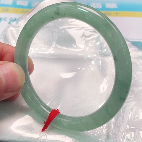 翡翠手镯未镶嵌0439号