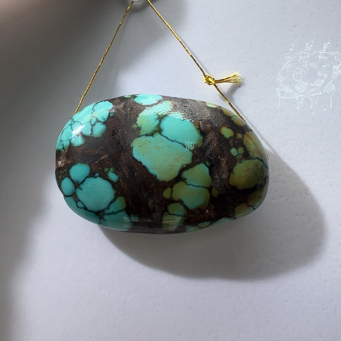 绿松石未镶嵌挂件