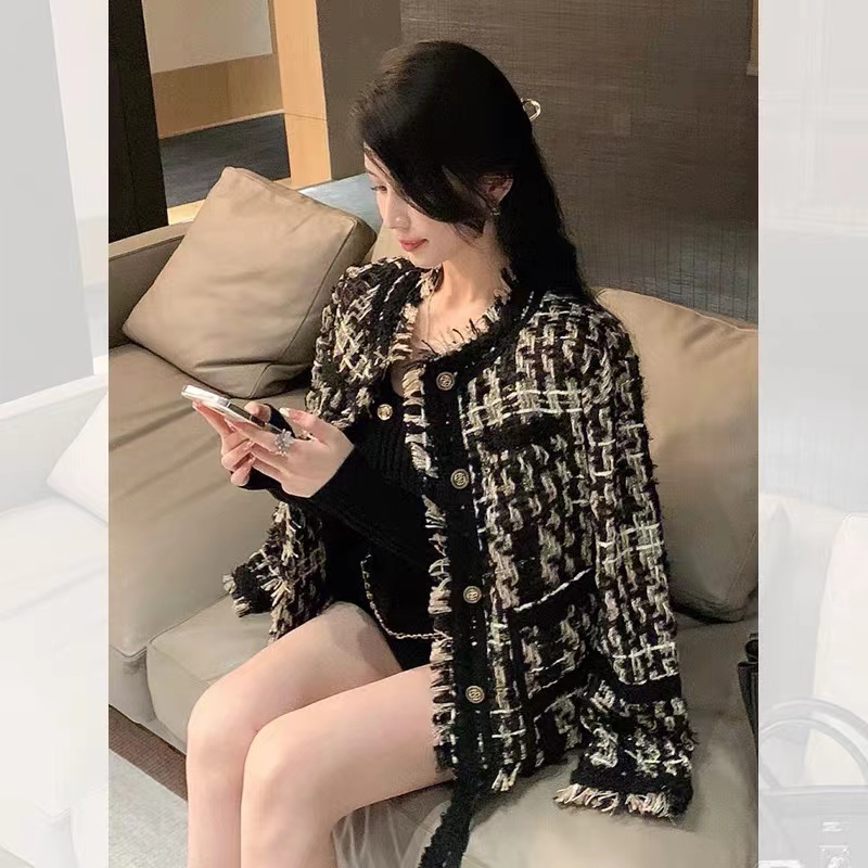 现货高级8189黑金小香风外套女2025冬季新款法式高级感短款上衣