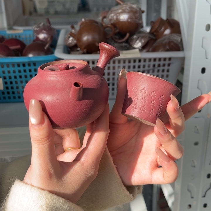 两件套哈哈哈哈哈