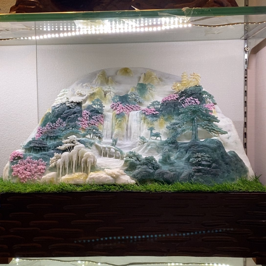 蛇纹石玉摆件未镶嵌