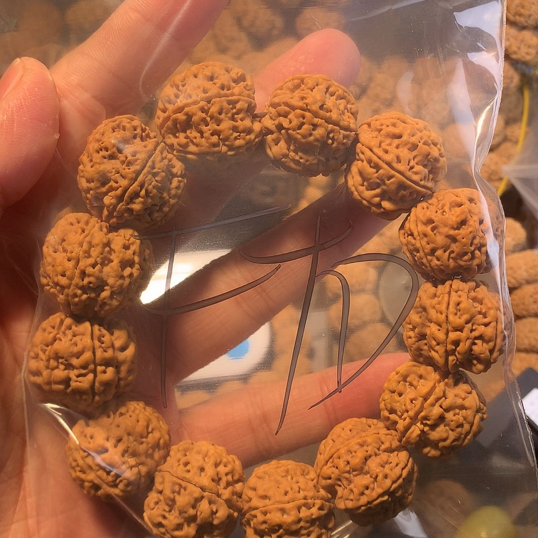 金刚菩提吊坠F*D1…………