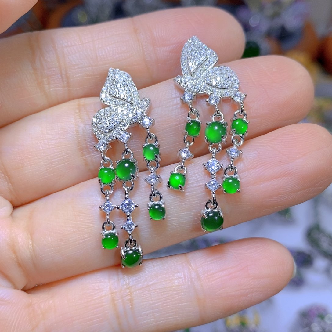 翡翠颈饰银S925镶嵌天然翡翠