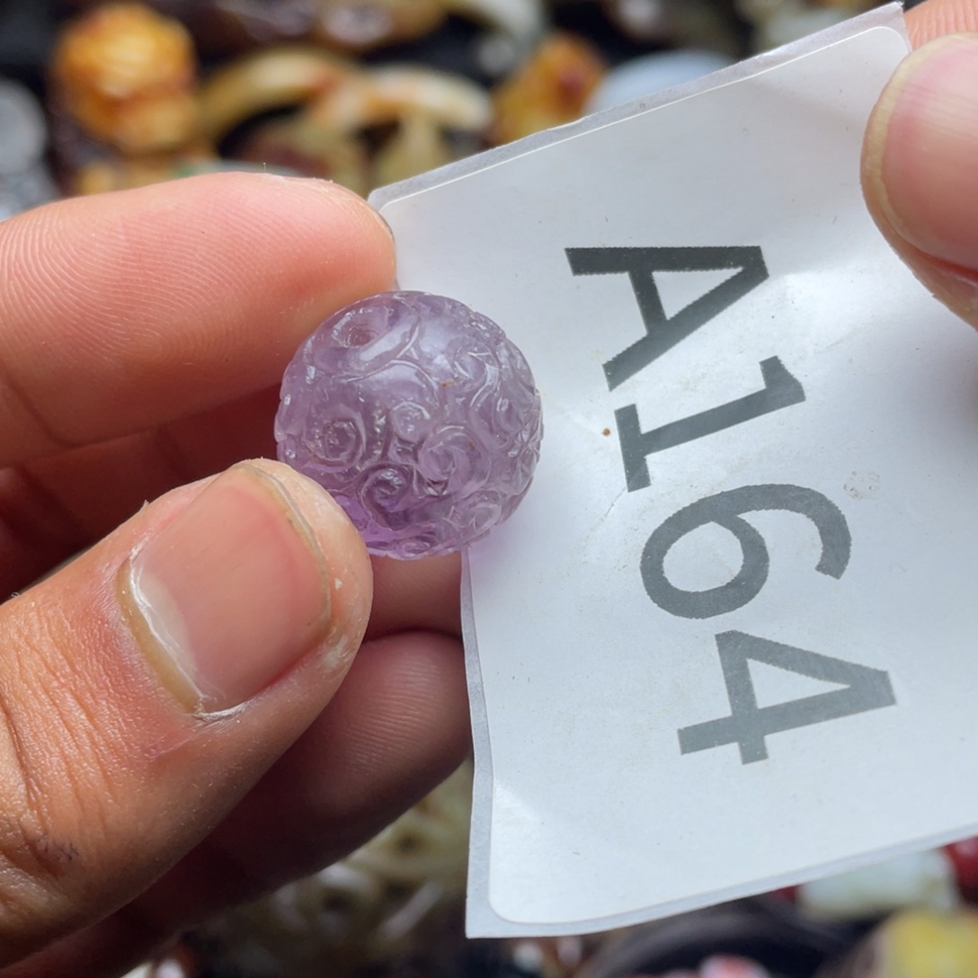 和田玉（糖玉）挂件未镶嵌