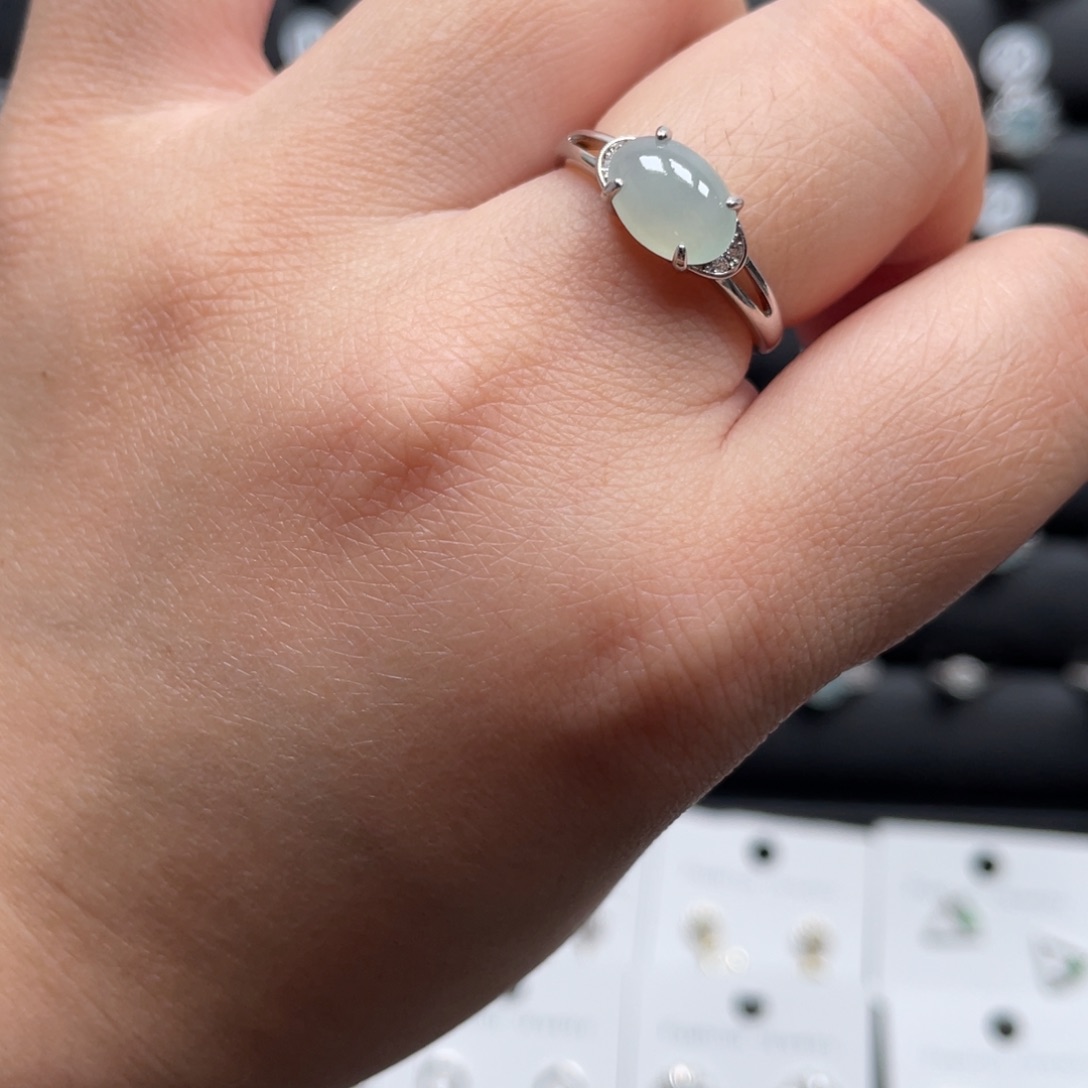 翡翠戒指银S925镶嵌戒指