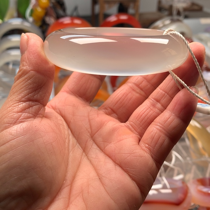 玛瑙/玉髓未镶嵌手镯