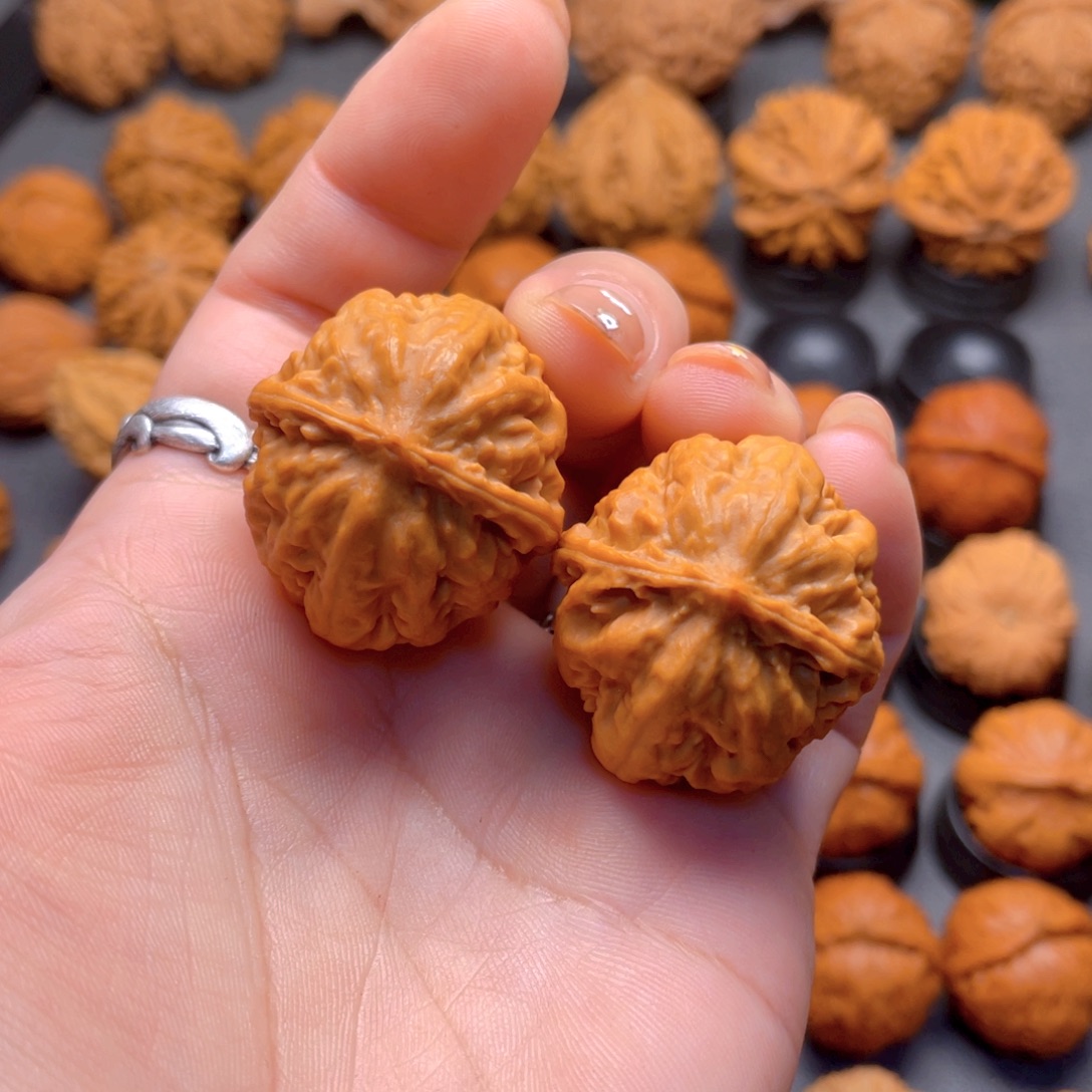 核桃文玩把件爆米花