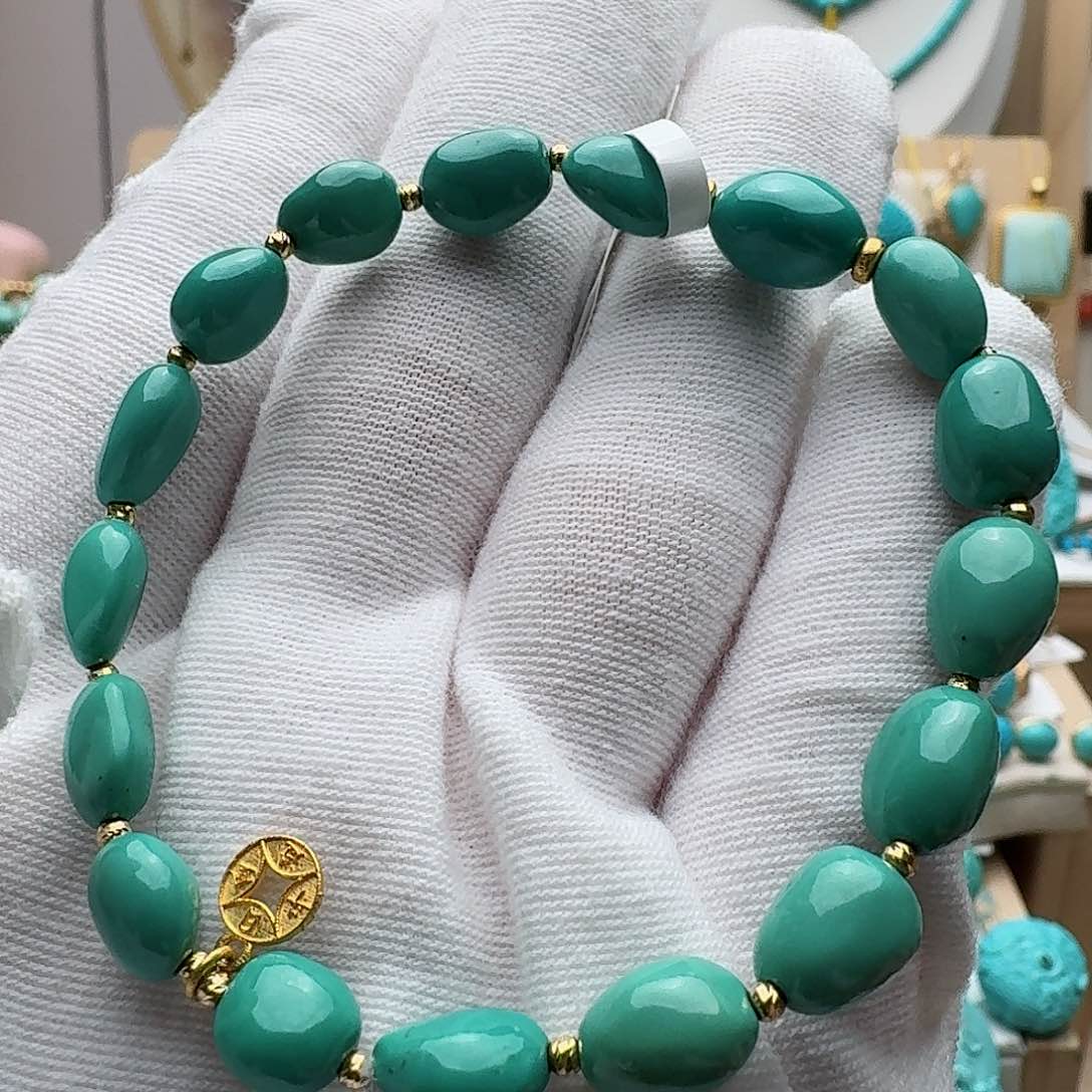 绿松石配饰未镶嵌