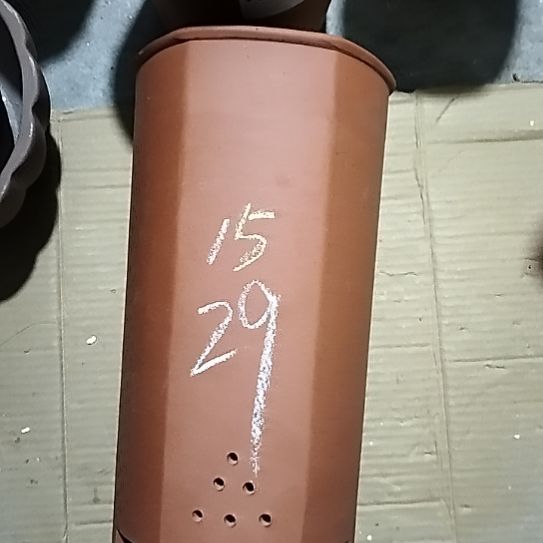 紫砂红泥高六方带口沿一个