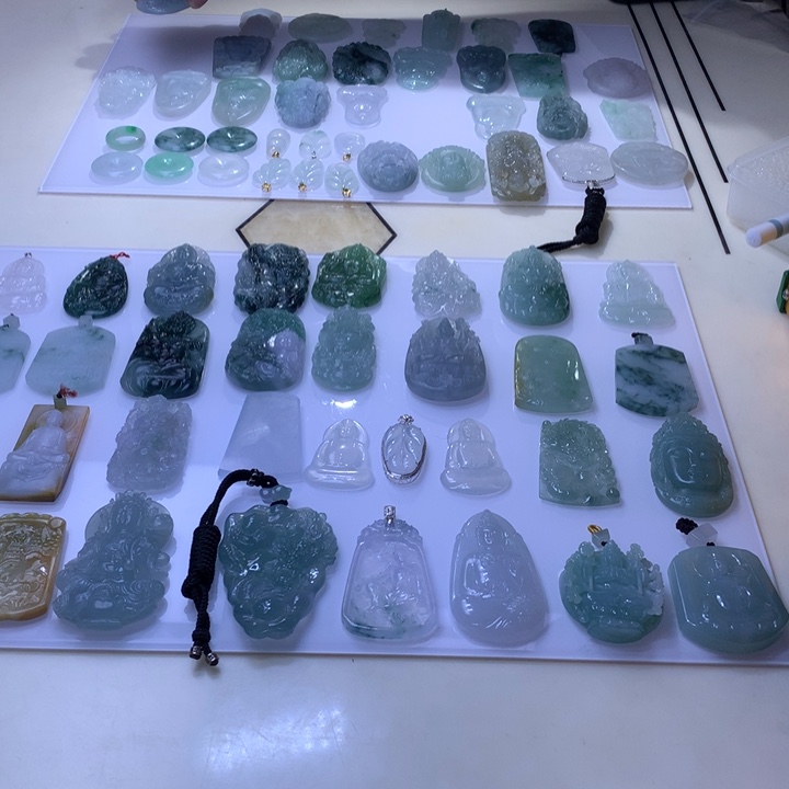 定制翡翠未镶嵌翡翠