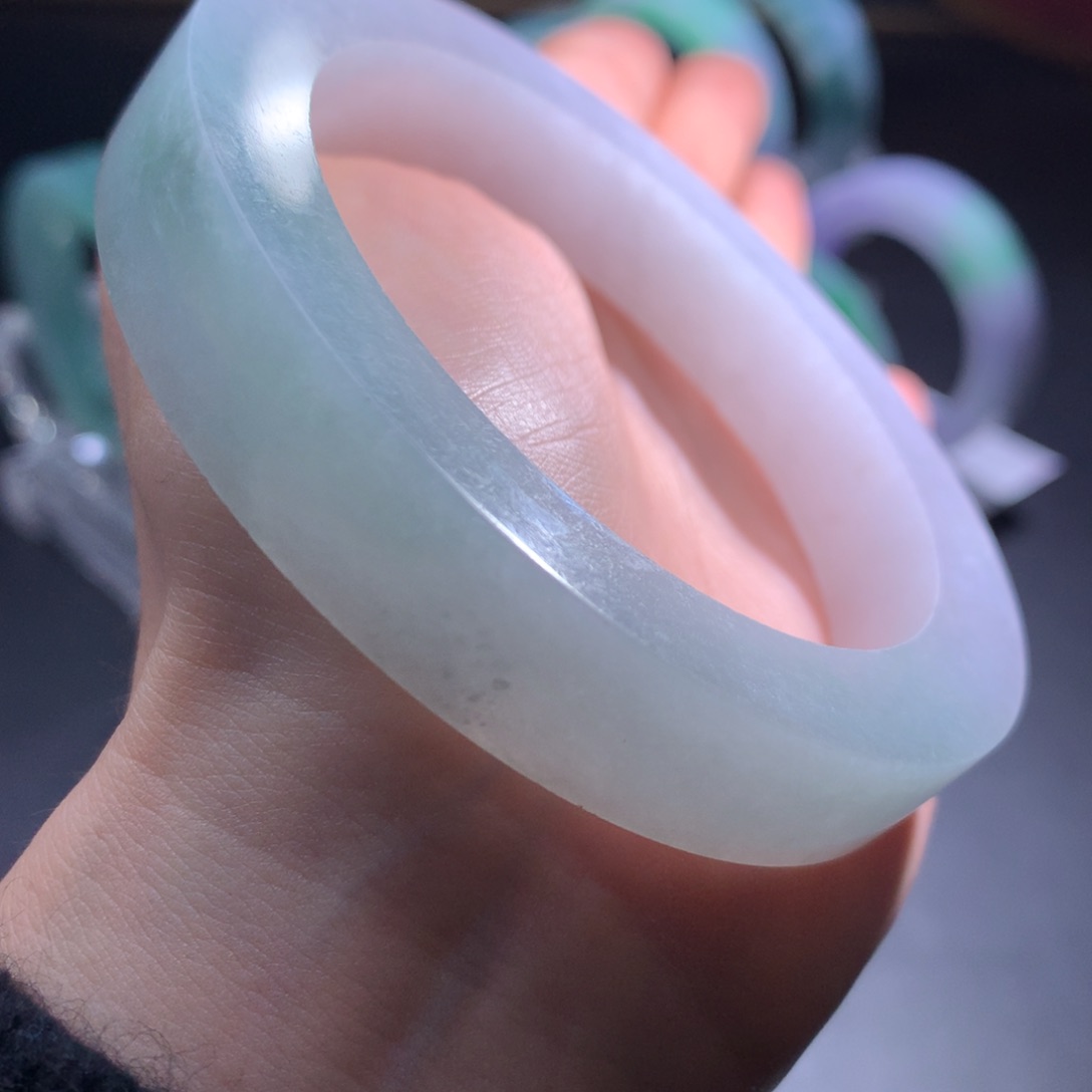 未镶嵌特价大漏冰蓝定制翡翠