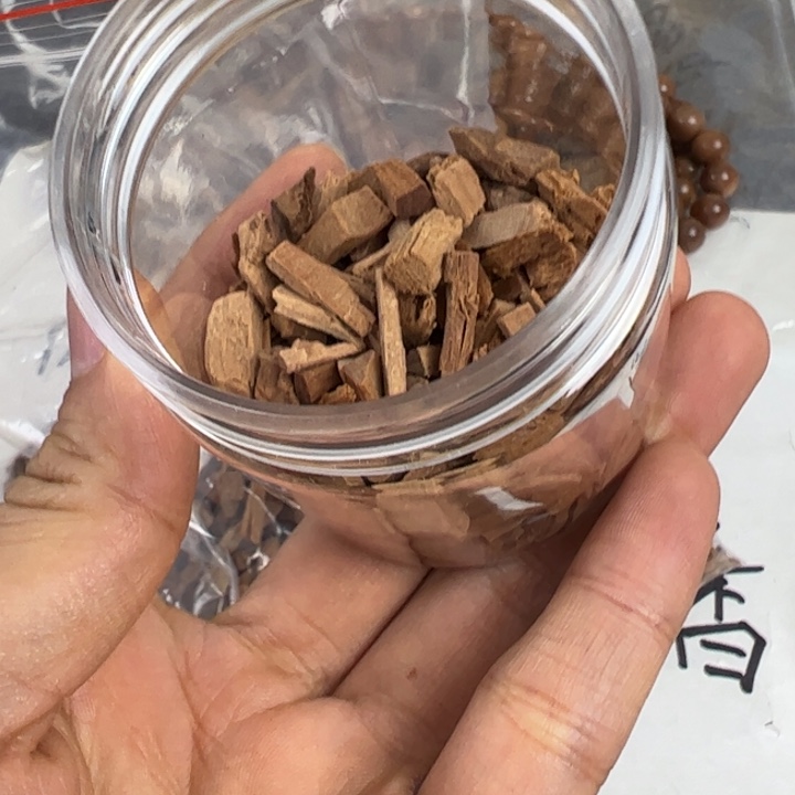 木檀香20g………………………………