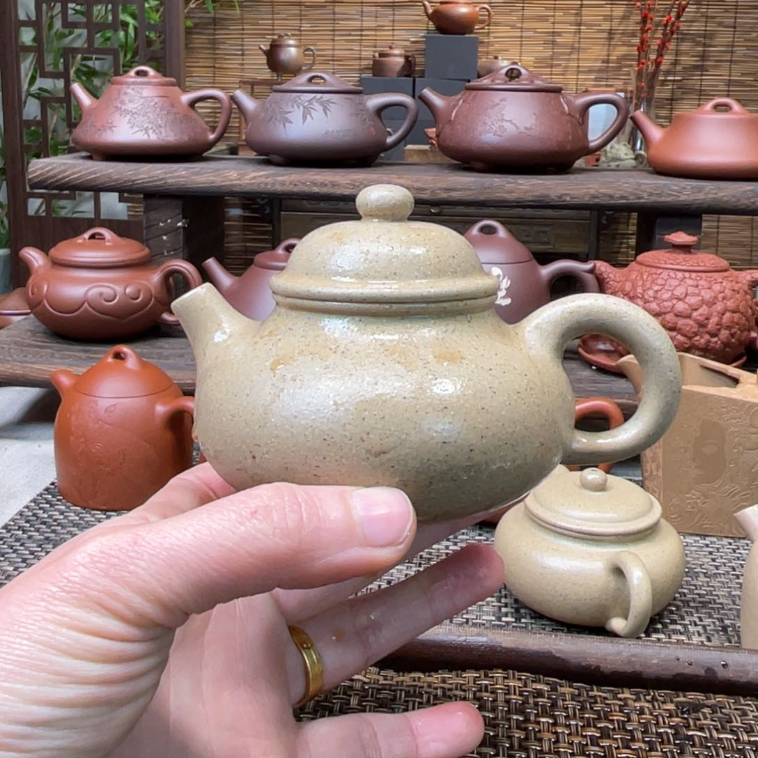紫砂茶壶宜兴原矿紫砂手工制170