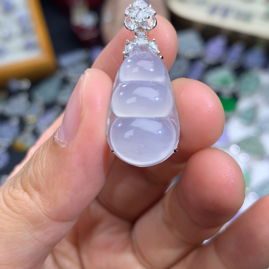 翡翠18K金镶嵌吊坠(不含链)签收后48小时鉴赏期