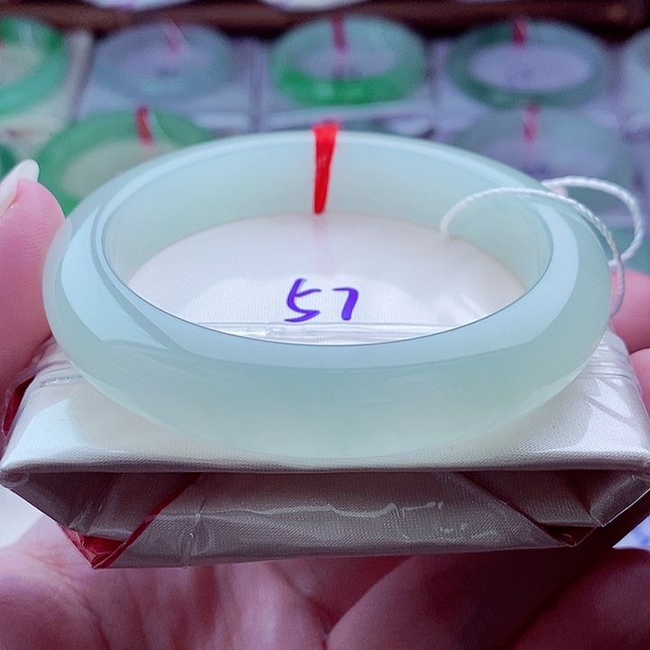 翡翠未镶嵌手镯595冰清玉洁冰透冰胶晴水绿