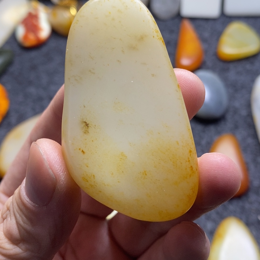 【闪购商品】和田玉颈饰未镶嵌