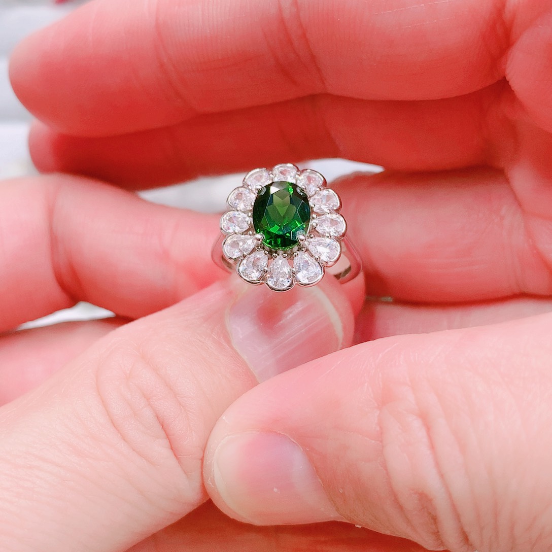 戒指透辉石银S925镶嵌