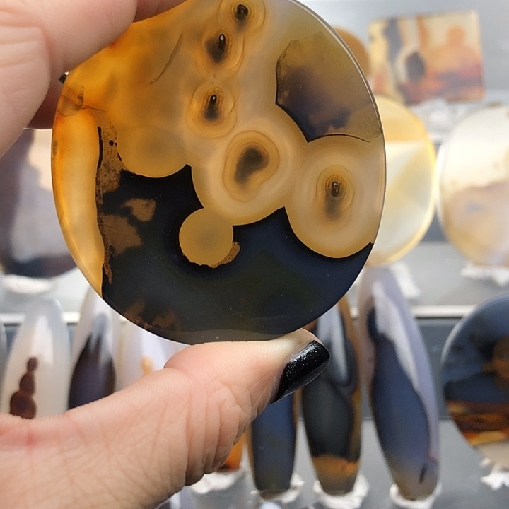 查罗石未镶嵌珠宝半成品52