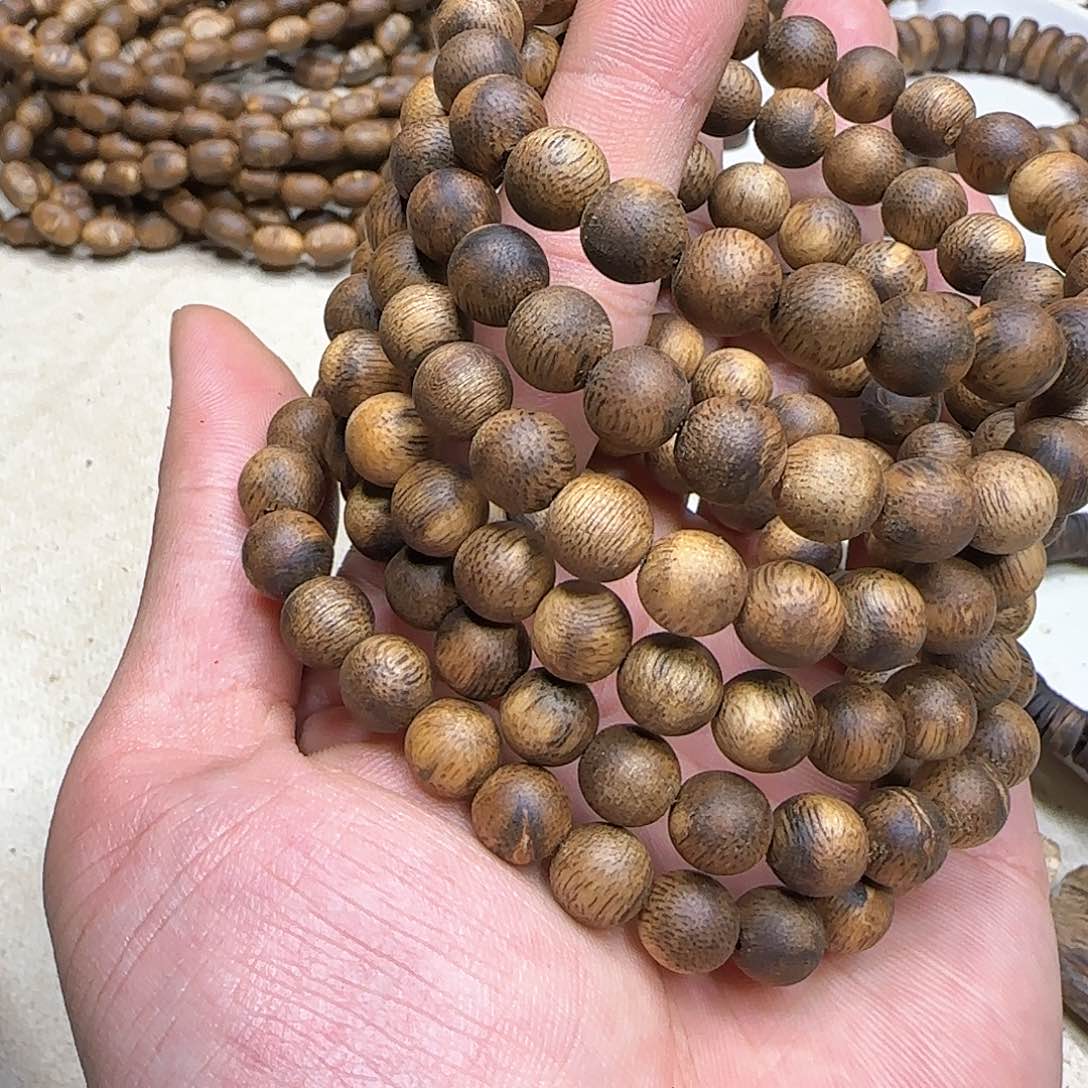 沉香沉香碎屑奇楠沉香圆珠单圈.08-4g多样性发一条