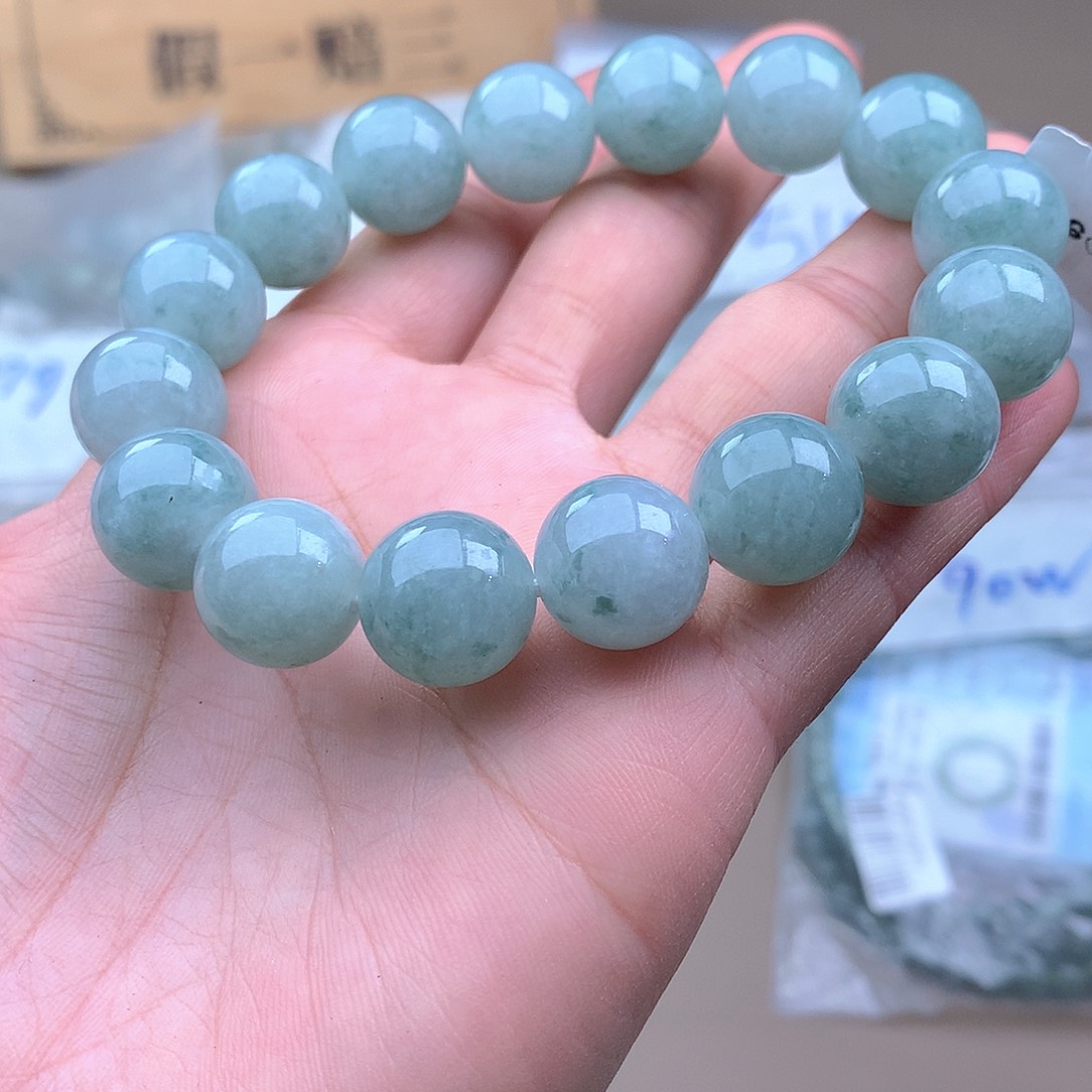 未镶嵌手串定制翡翠