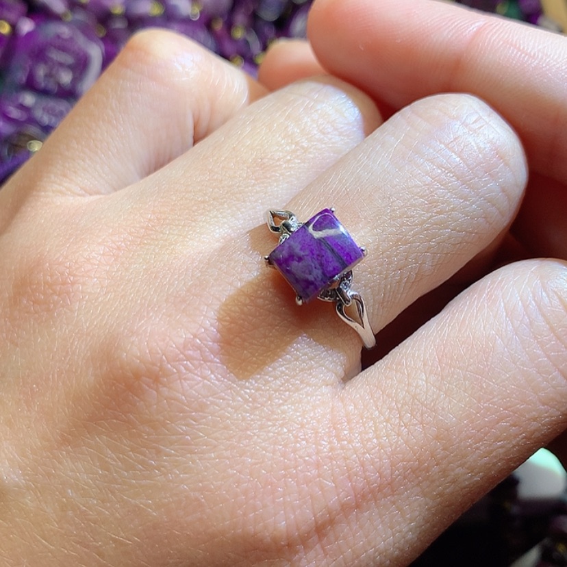 【闪购商品】苏纪石（舒俱来）戒指银S925镶嵌