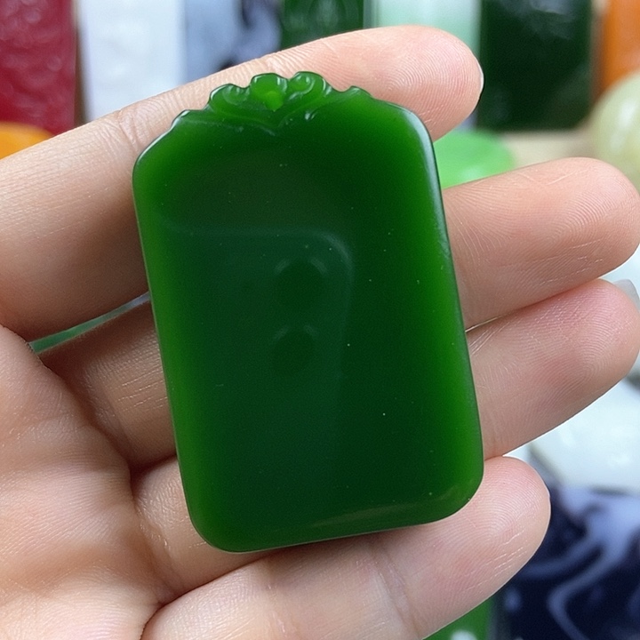 和田玉（糖玉）未镶嵌颈饰