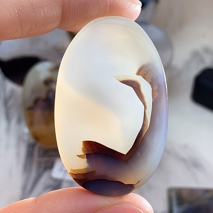 玛瑙/玉髓颈饰未镶嵌