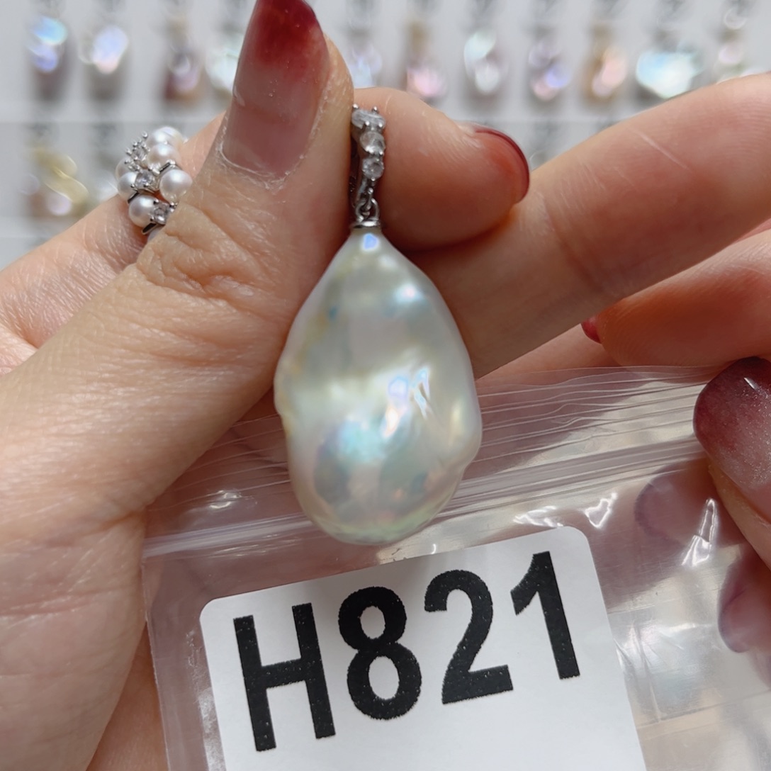 开***.颈饰未镶嵌淡水珍珠