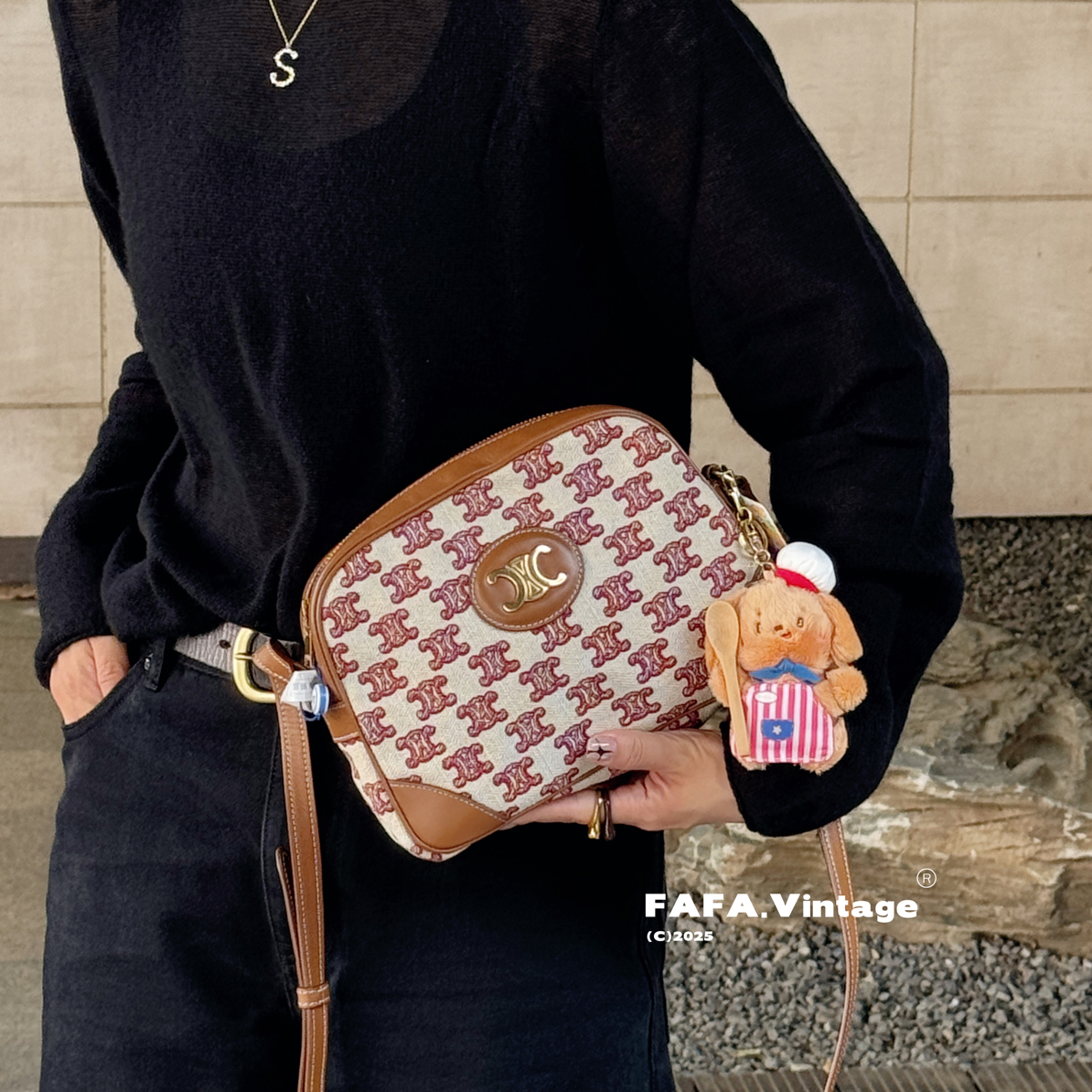 95新 Celine/思琳 發發中古·老花刺绣帆布相机包单肩斜挎包