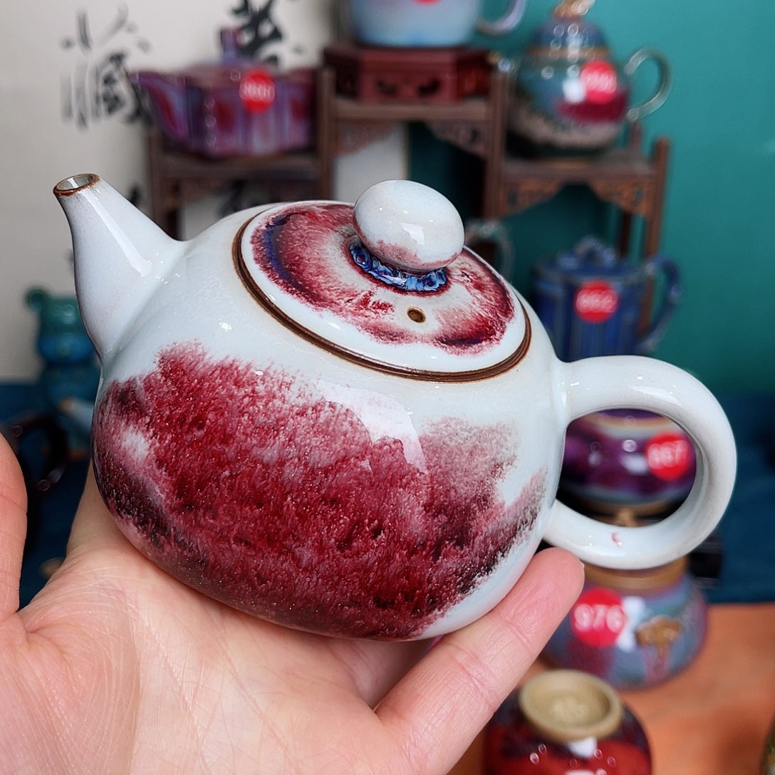 盘钧瓷艺术作品壶