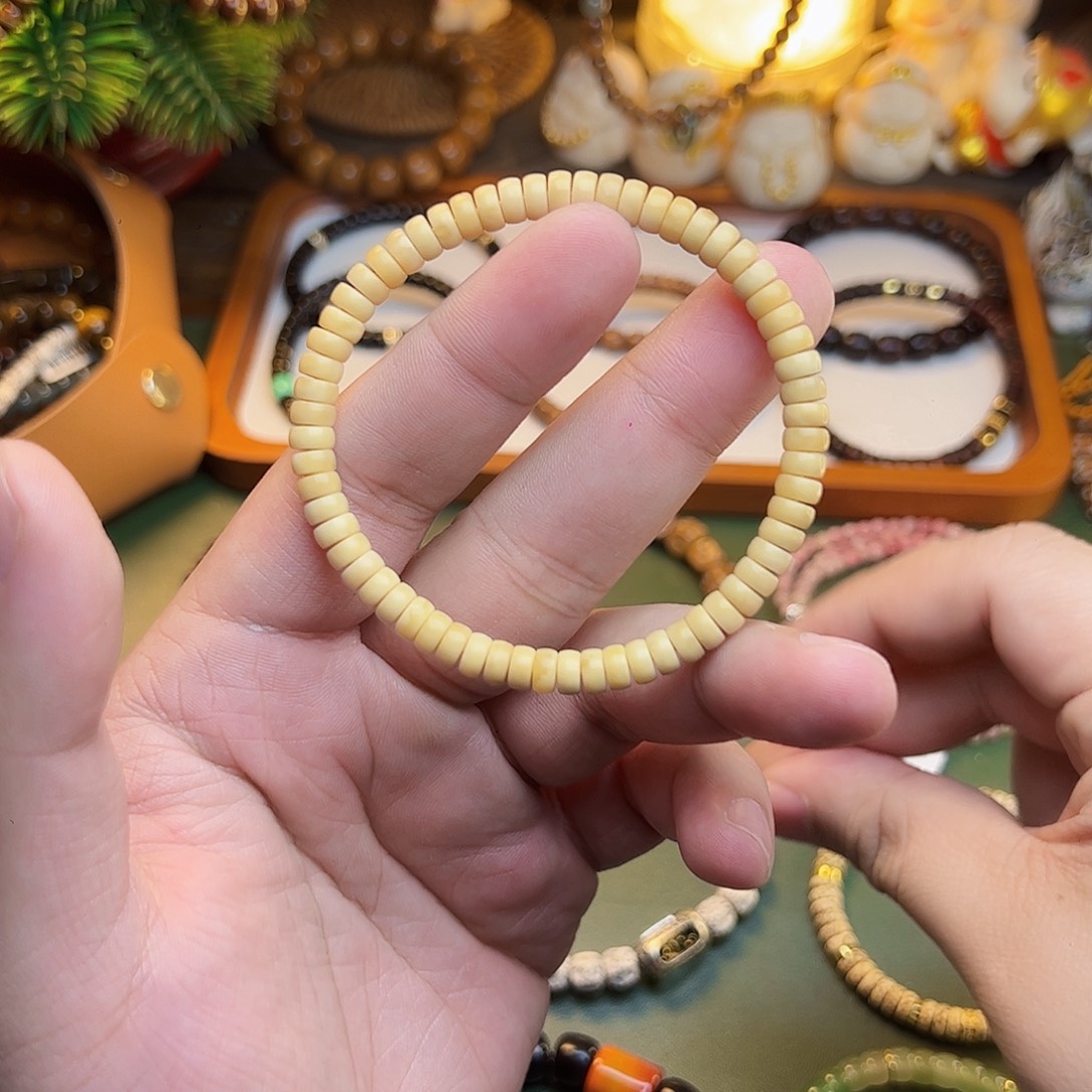 菩提根/象牙果手串龙脊