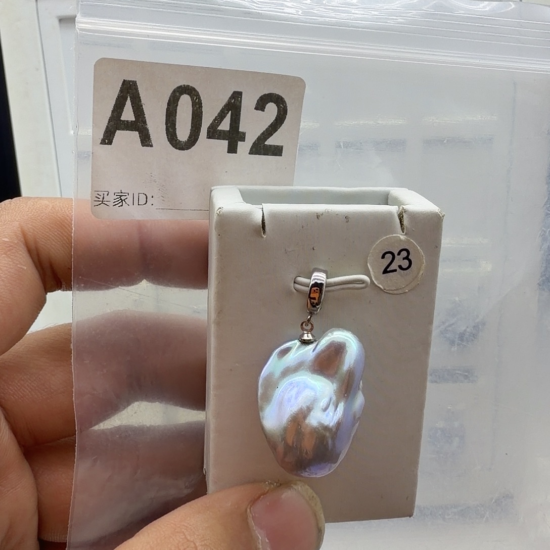 淡水珍珠颈饰合金