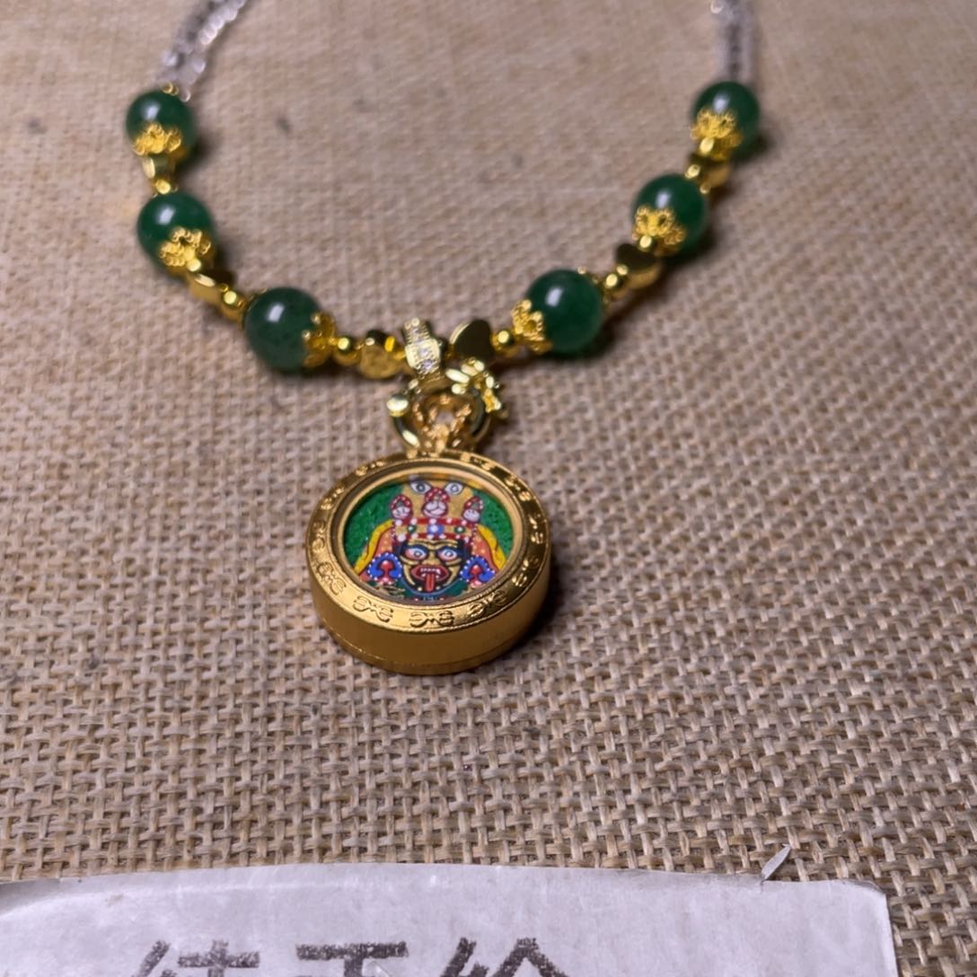 吊坠扎基拉姆纯手绘