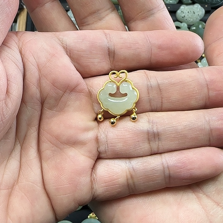 和田玉吊坠(不含链)银S925镶嵌