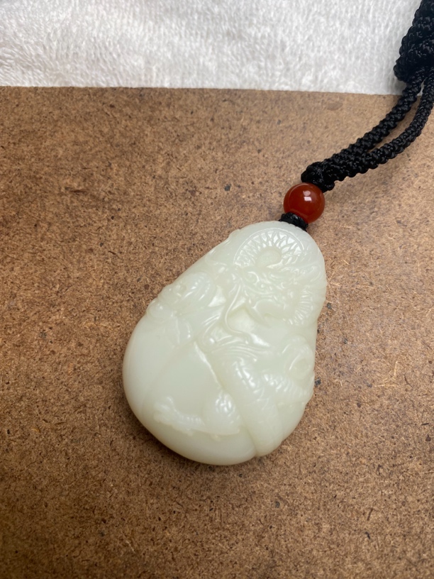 和田玉可佩戴吊坠