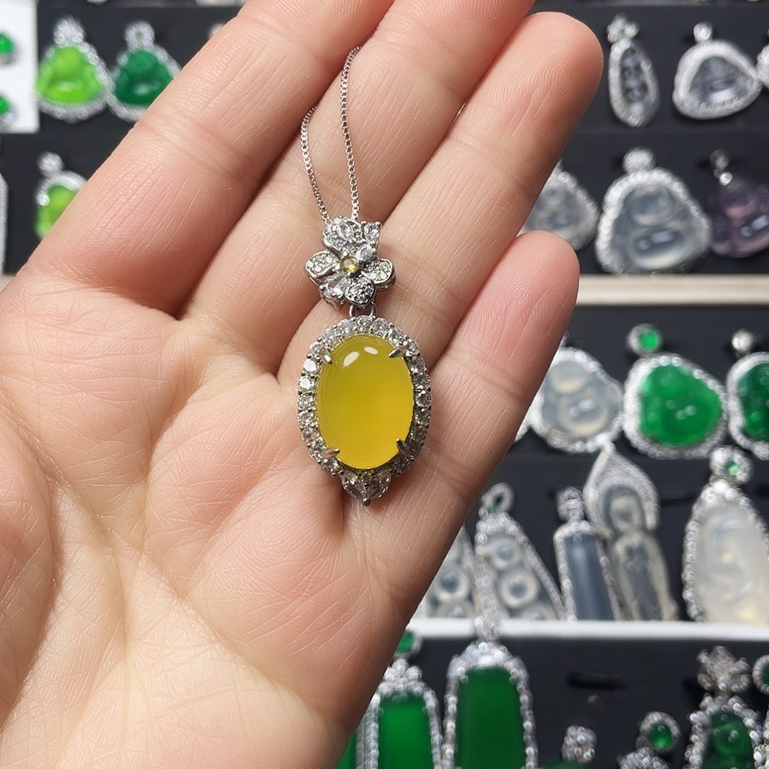 玛瑙/玉髓颈饰合金