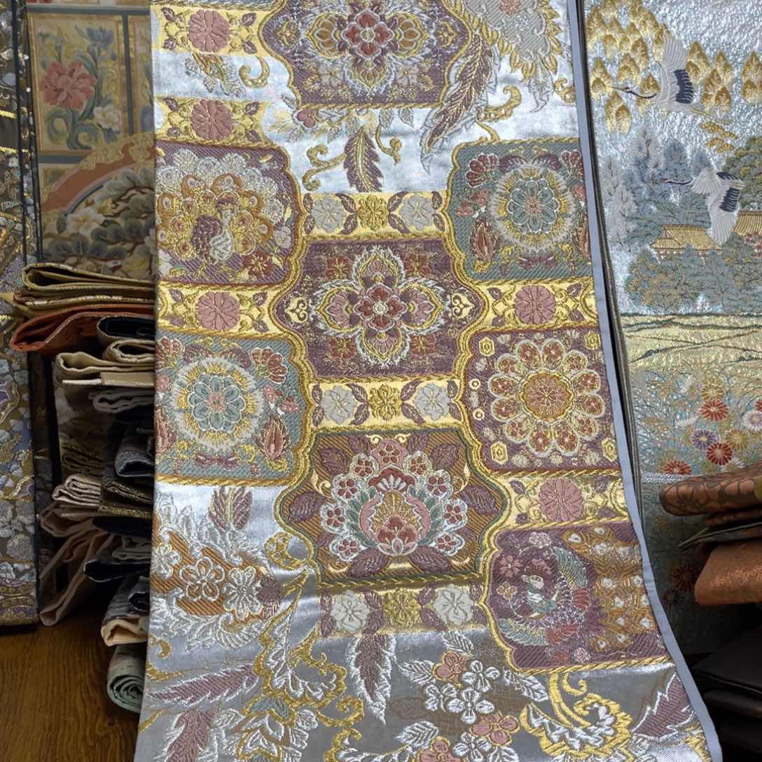 刺绣织锦技艺高超技艺