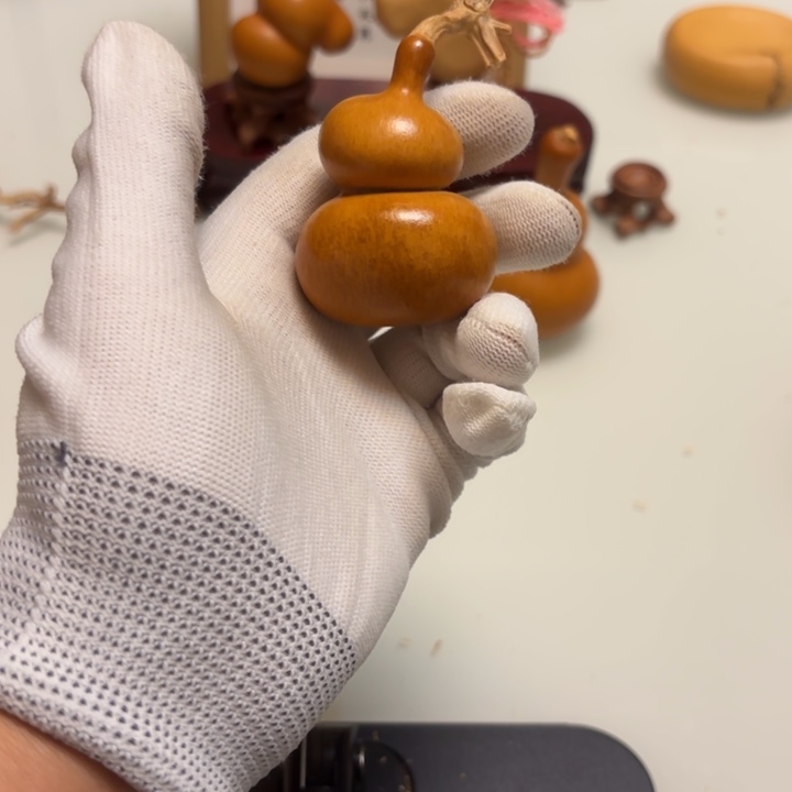 叁***～天然手捻老皮葫芦