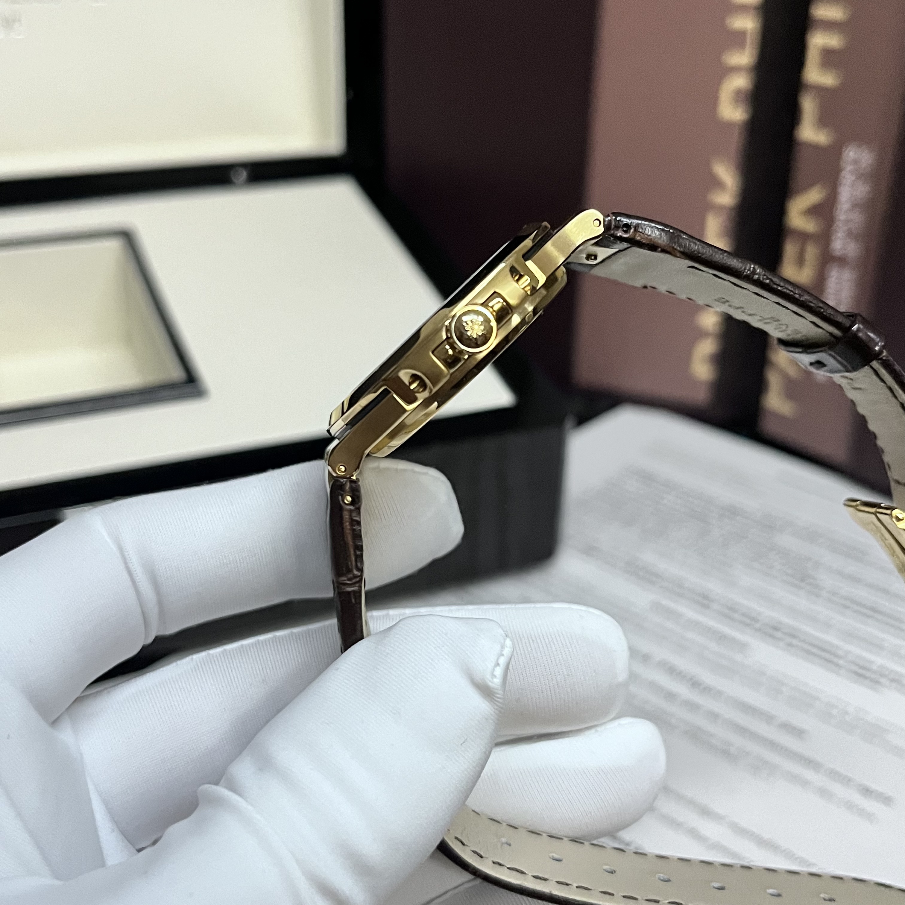 5711J-001超薄运动优雅系列4